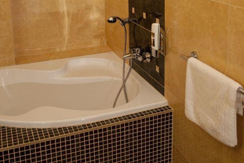 Hotel River Нитра Номер фото